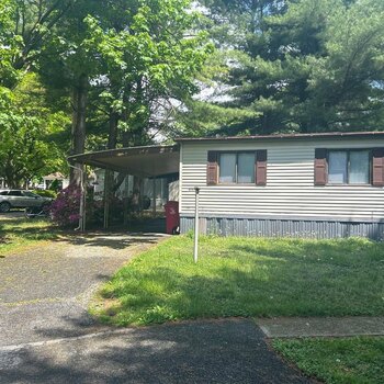 Thumbnail of mobile home