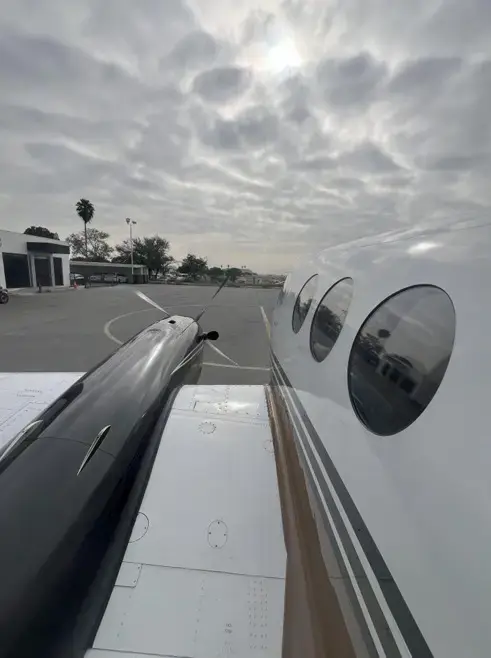 7577/beechcraft-king-air-c90gti-2008-flightmarket-id-7577-07053.webp