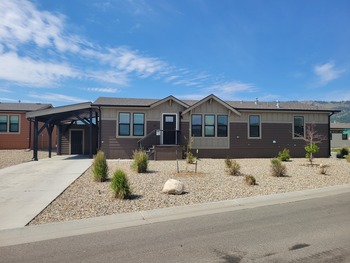 Thumbnail of mobile home
