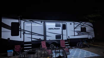 Thumbnail of RV