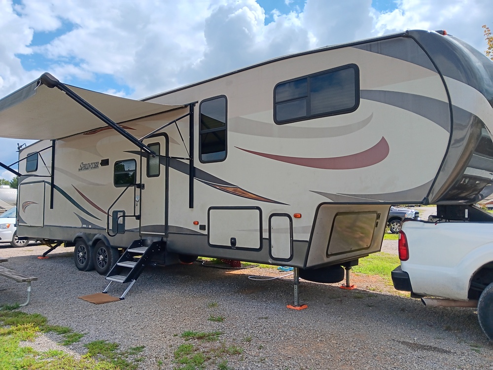 Photo of Rv
