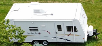 Thumbnail of RV