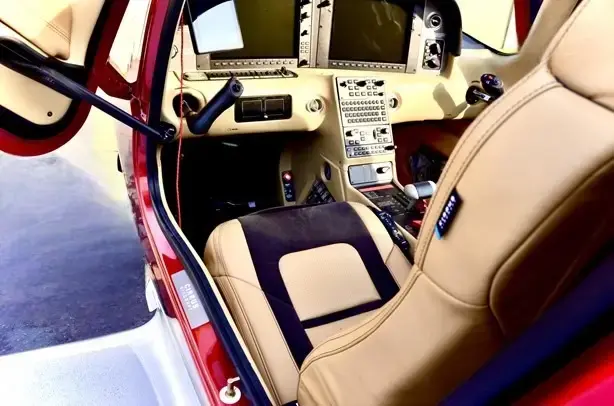 7935/cirrus-sr22-g6-2022-flightmarket-id-7935-35074.webp
