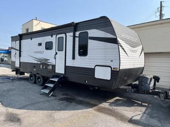Thumbnail of RV