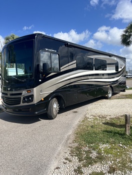 Thumbnail of RV