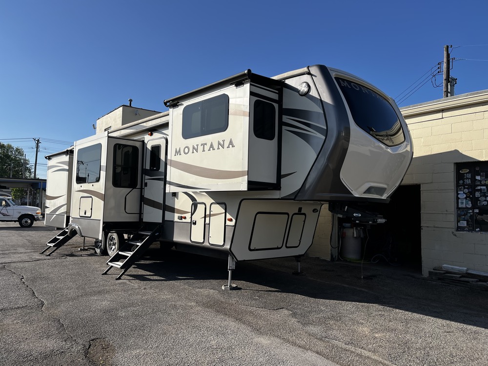 Photo of Rv