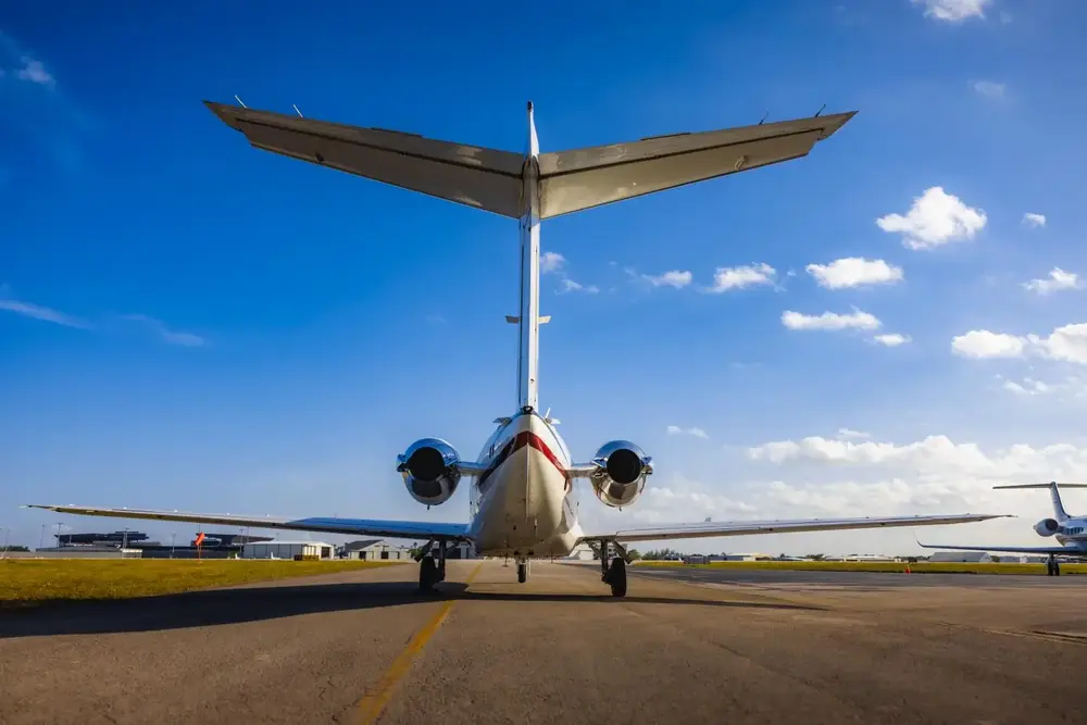 5456/beechcraft-beechjet-400a-1992-flightmarket-id5456-23047.webp