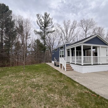Thumbnail of mobile home