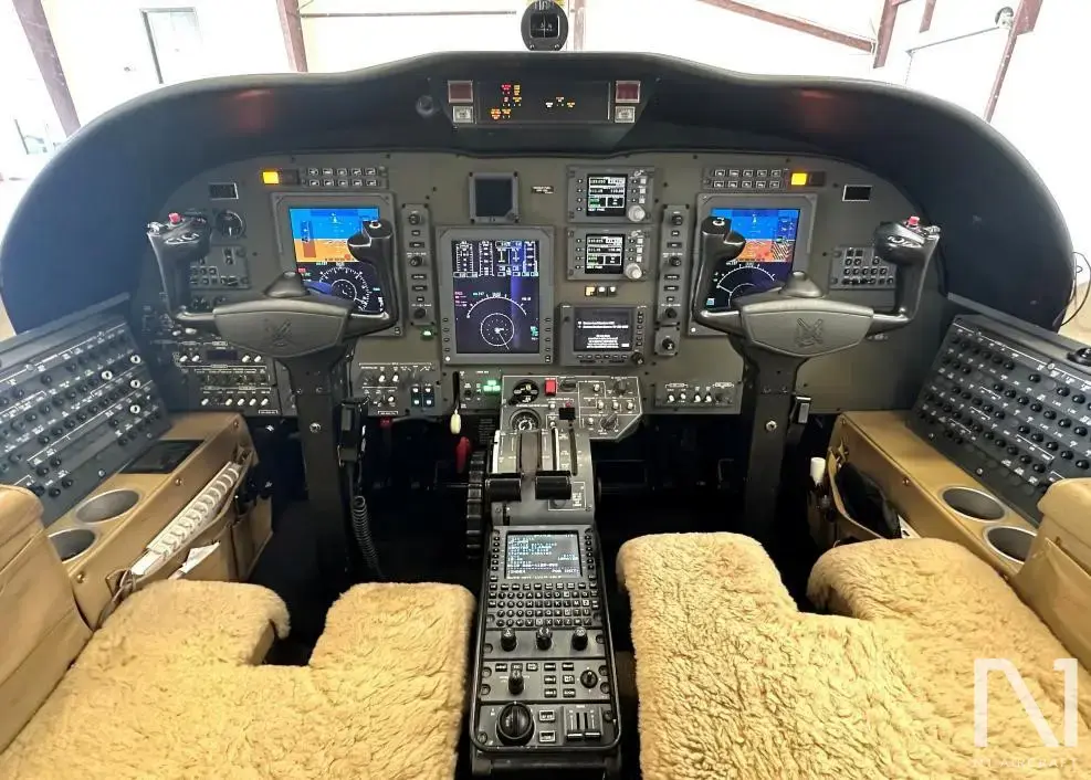 7940/cessna-citation-cj1-plus-2009-flightmarket-id-7940-30413.webp
