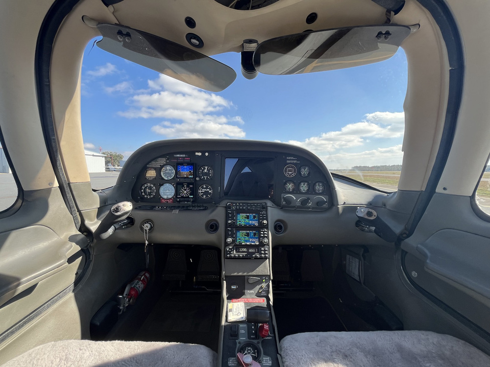 N819CD-4.jpg