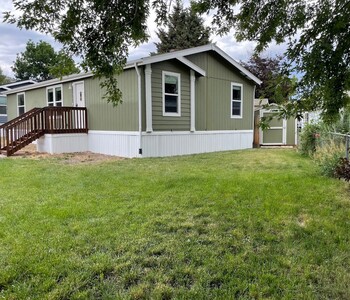 Thumbnail of mobile home