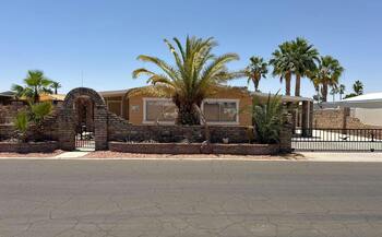 Thumbnail of mobile home