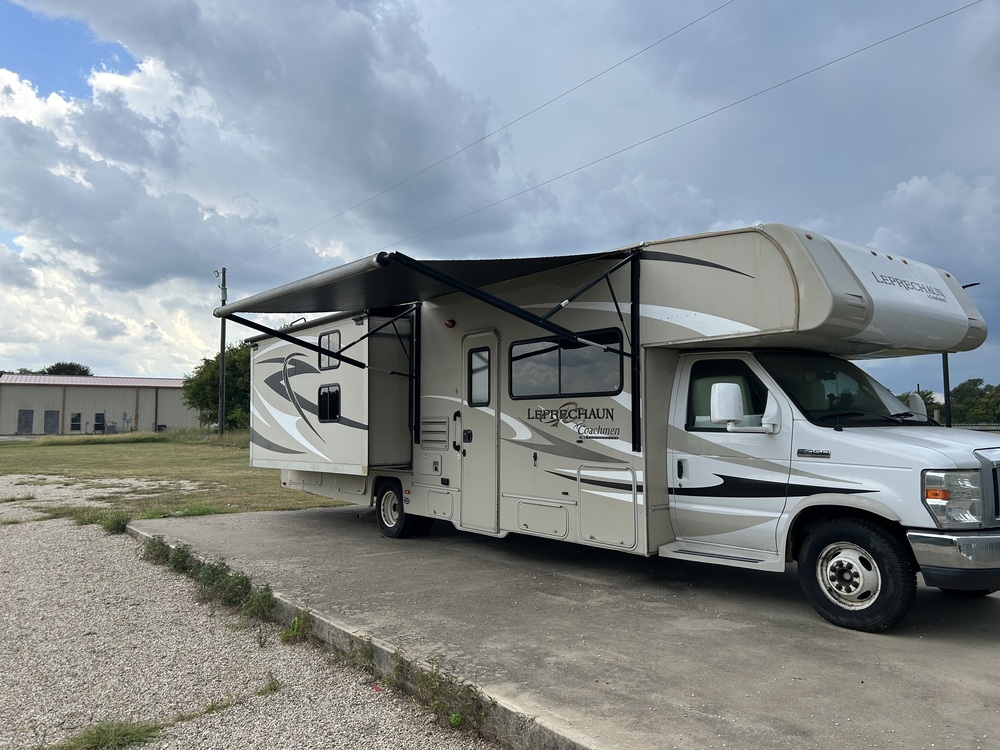 Photo of Rv
