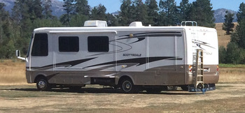 Thumbnail of RV