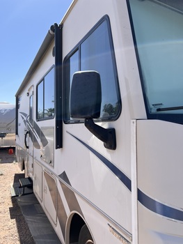 Thumbnail of RV