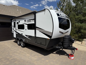 Thumbnail of RV