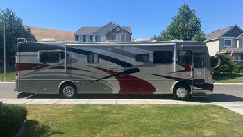 Thumbnail of RV