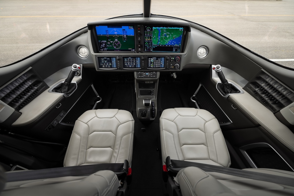 N469BC-4.jpg