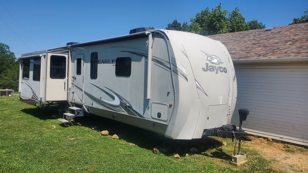 Photo of Rv