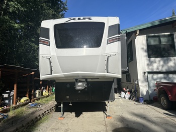 Thumbnail of RV