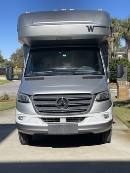 Thumbnail of RV