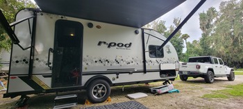 Thumbnail of RV