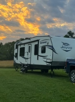 Thumbnail of RV