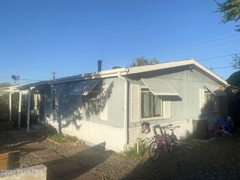 Thumbnail of mobile home