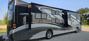 Thumbnail of RV
