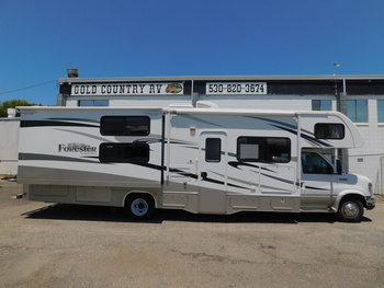 Thumbnail of RV