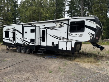 Thumbnail of RV