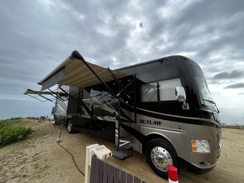 Thumbnail of RV