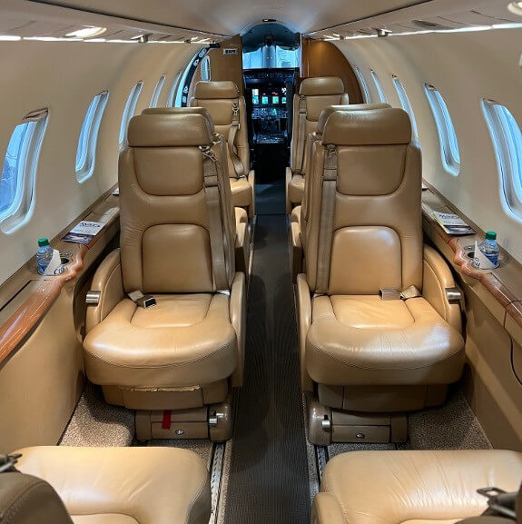 6374/learjet-45-2000-4-venda-flightmarket-0727.jpg