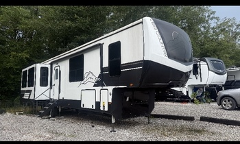 Thumbnail of RV