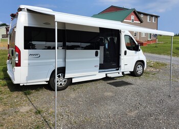 Thumbnail of RV