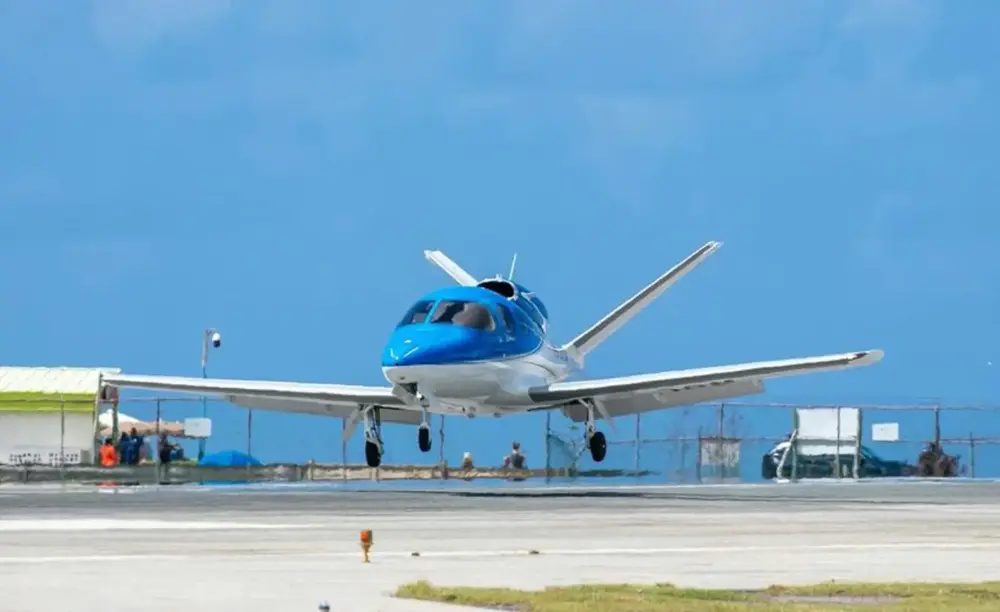 7832/cirrus-vision-jet-g2-plus-2021-flightmarket-id-7832-26514.webp