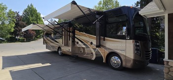 Thumbnail of RV
