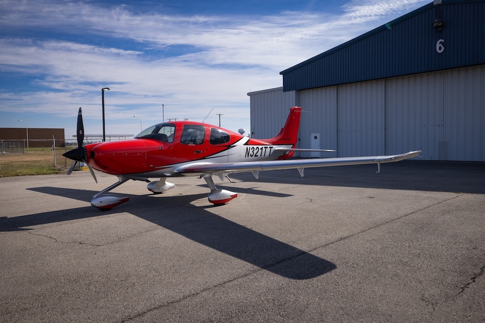 N321TT_10.jpg