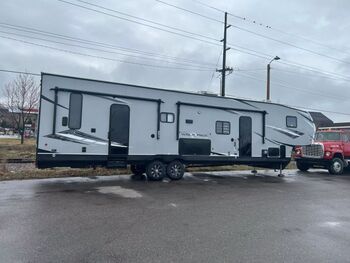 Thumbnail of RV