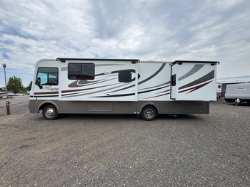 Thumbnail of RV