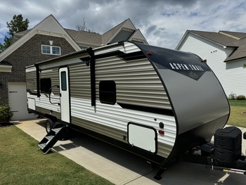 Thumbnail of RV