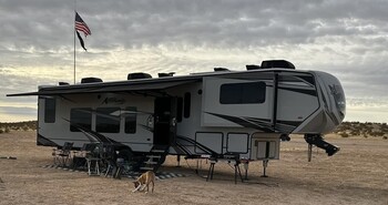 Thumbnail of RV
