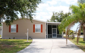 Thumbnail of mobile home
