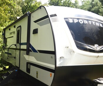 Thumbnail of RV