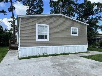 Thumbnail of mobile home
